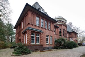 Thema: Arbeiten des Architekten Hermann DistelFoto: Verwaltungsgeb&auml;ude Pulverfabrik D&uuml;neberg&copy; Dirk Eisermann/Stadtarchiv Geesthacht