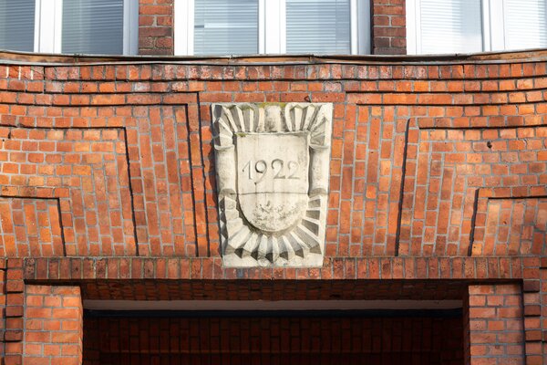 Bild vergr&ouml;&szlig;ern: Thema: Arbeiten des Architekten Hermann DistelFoto: Verwaltungsgeb&auml;ude Dynamit AG Kr&uuml;mmel