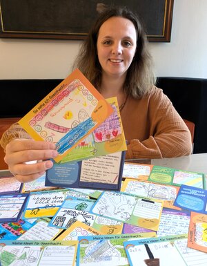 Bild vergr&ouml;&szlig;ern: Postkartenaktion Josefine Dettmer