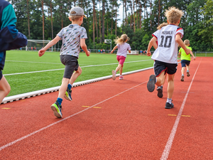 Bild vergr&ouml;&szlig;ern: Sponsorenlauf Waldschule